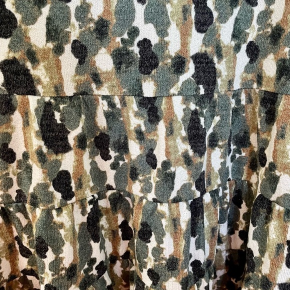 Fall Ruffled Sweater - Picture 6 of 9